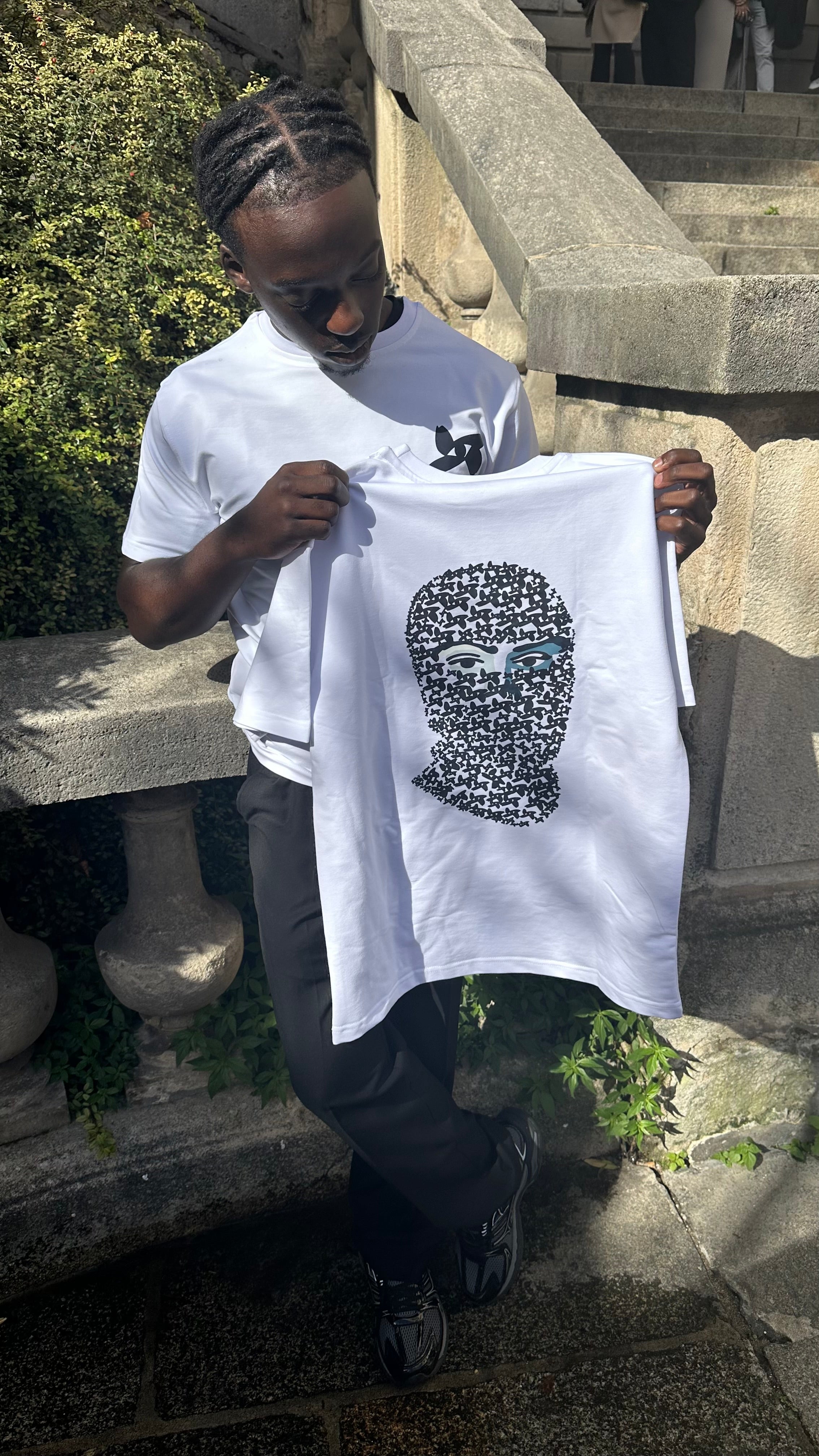 T-shirt : Le premier regard